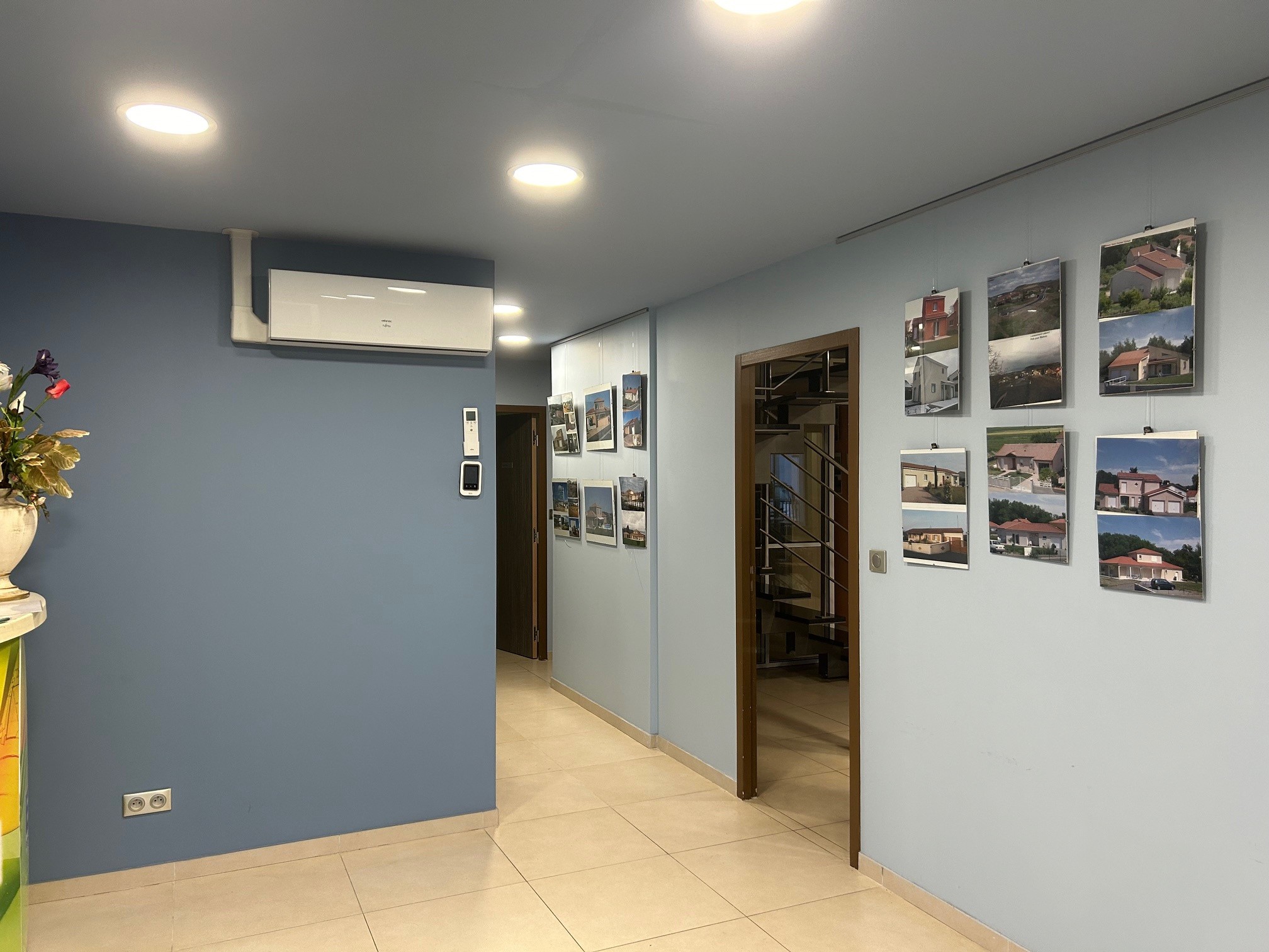 Bien immobilier à vendre à Riom, 619 m² – photo 2 sur 10