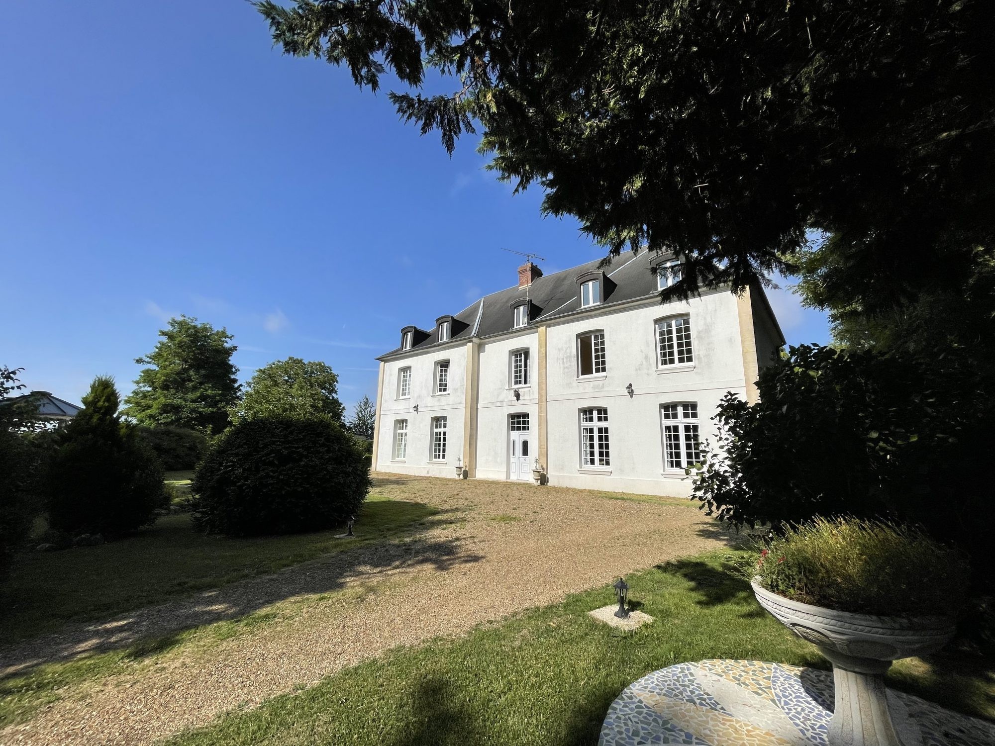 Maison à vendre à Breteuil, 65 m², 11 pièces – photo 2 sur 20
