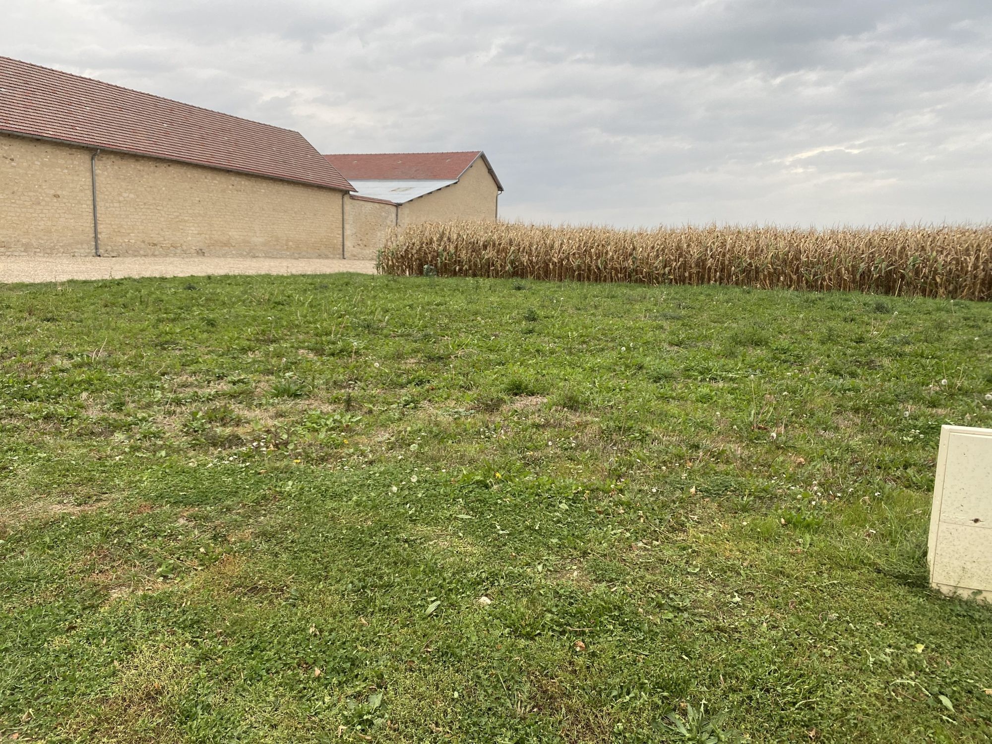Terrain à vendre à Lierville, 400 m² – photo 1 sur 1