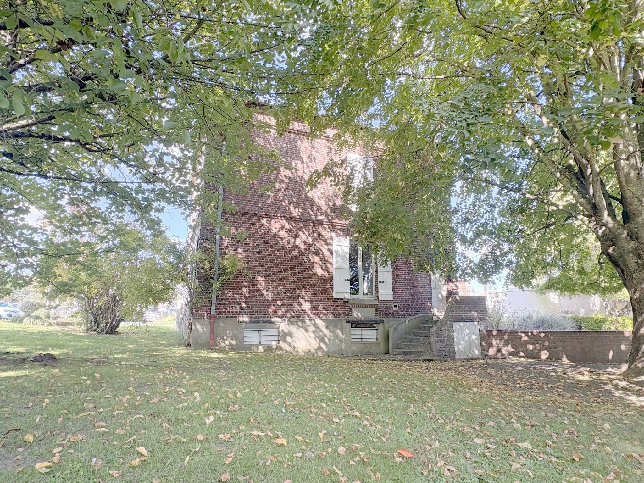 Maison à vendre à St sulpice, 34 m², 7 pièces – photo 1 sur 12