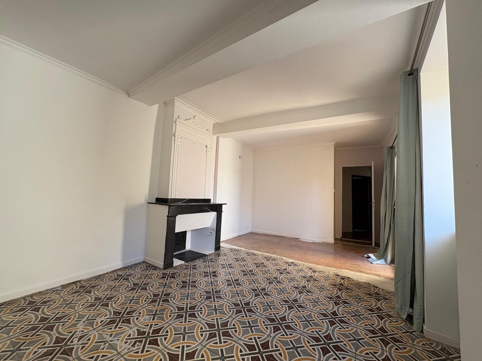 À Louer Grande Maison de Village T6 avec Cour — photo 16
