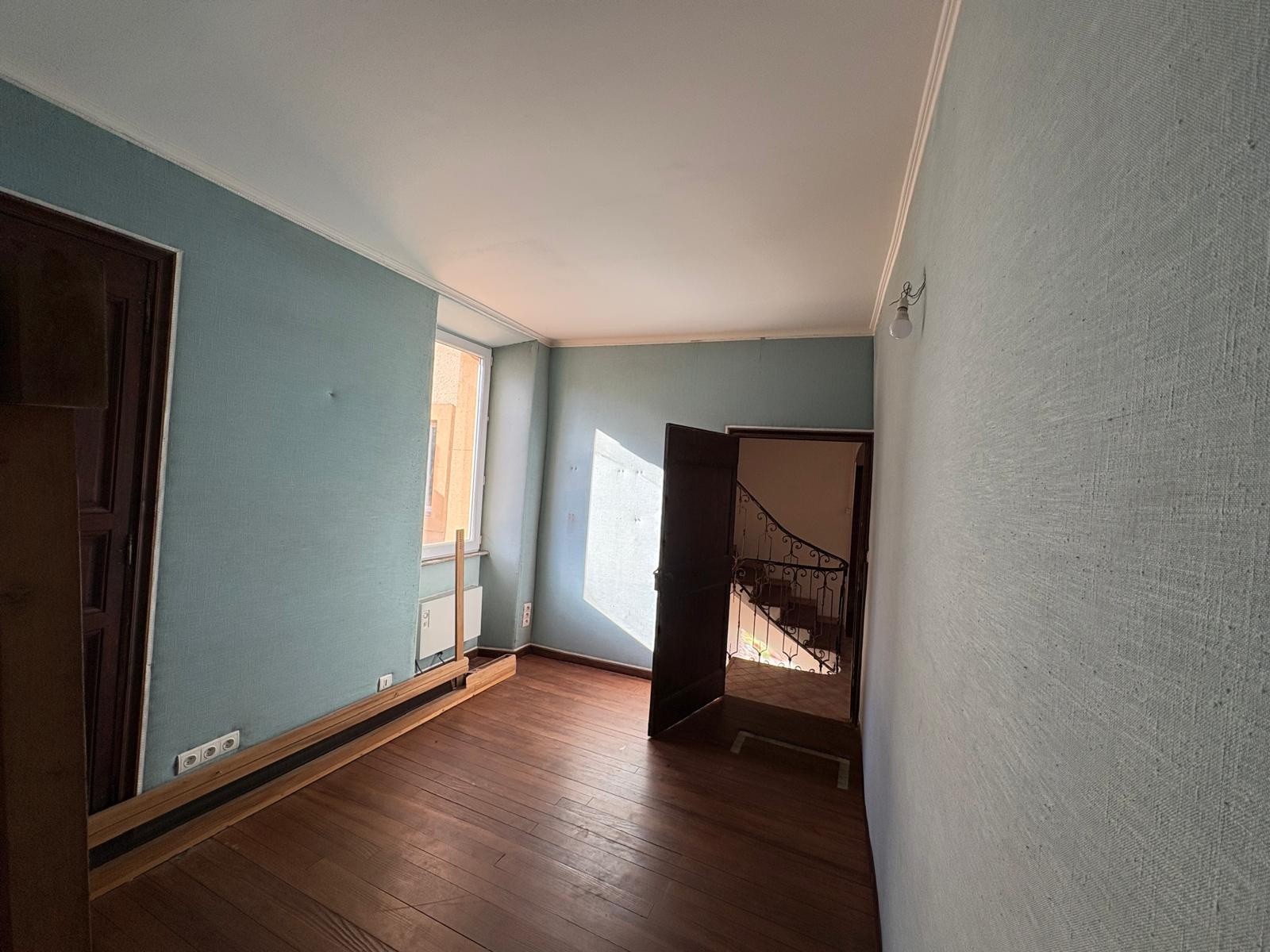 À Louer Grande Maison de Village T6 avec Cour — photo 14