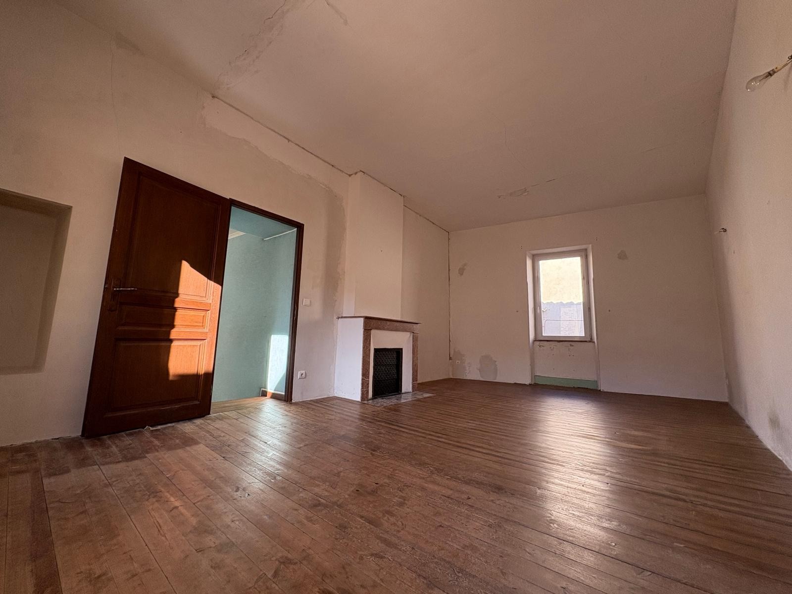 À Louer Grande Maison de Village T6 avec Cour — photo 7