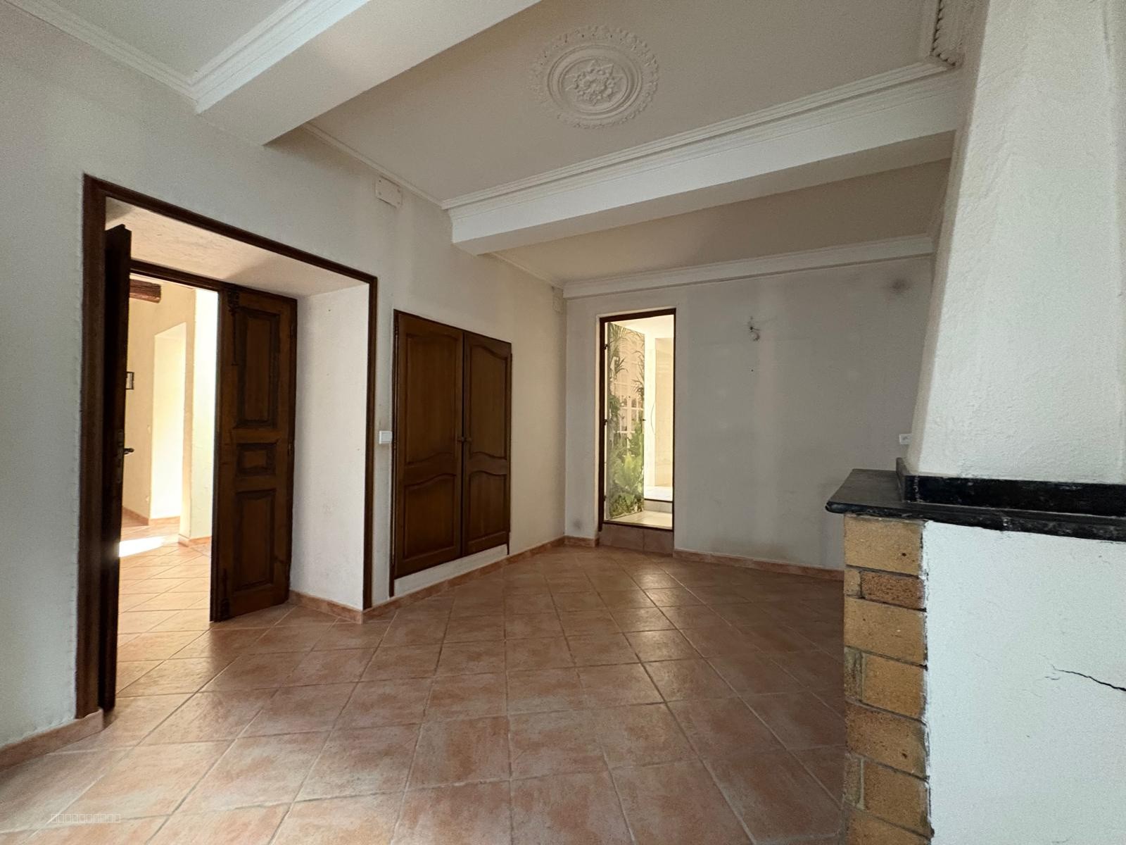 À Louer Grande Maison de Village T6 avec Cour — photo 8