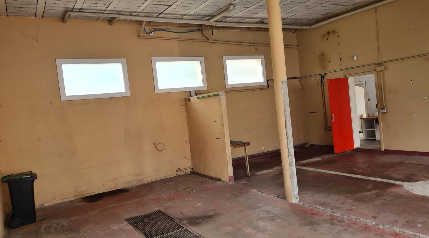 Local commercial à vendre à Dieuze, 100 m², 5 pièces – photo 2 sur 10