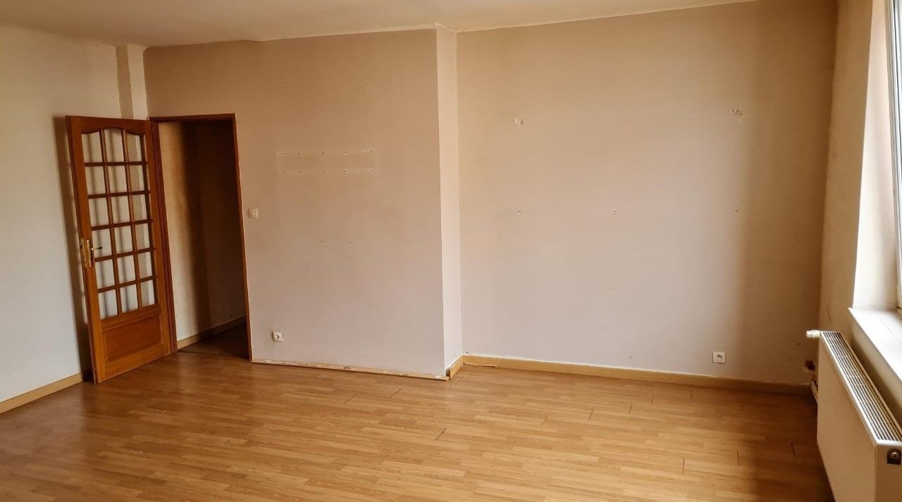 Immeuble à vendre à Dieuze, 160 m², 3 pièces – photo 1 sur 7