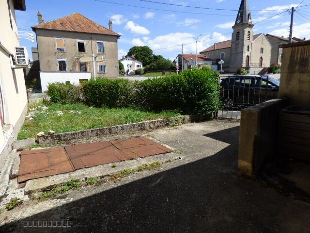 Immeuble à vendre à Avricourt, 316 m², 10 pièces – photo 2 sur 10