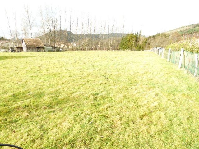 Terrain à vendre à Moyenmoutier, 1 117 m² – photo 1 sur 3