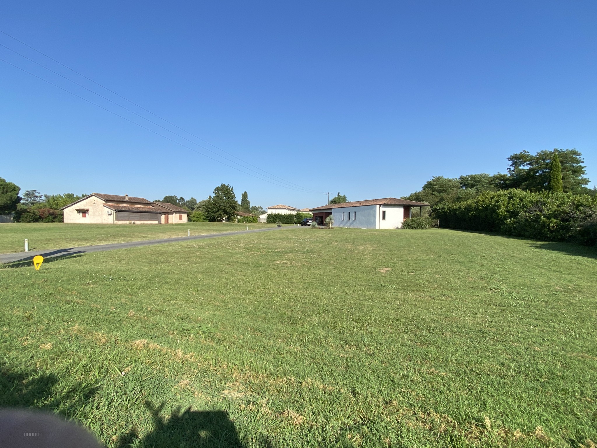 Bien immobilier à vendre à Bessieres, 1 308 m² – photo 2 sur 4