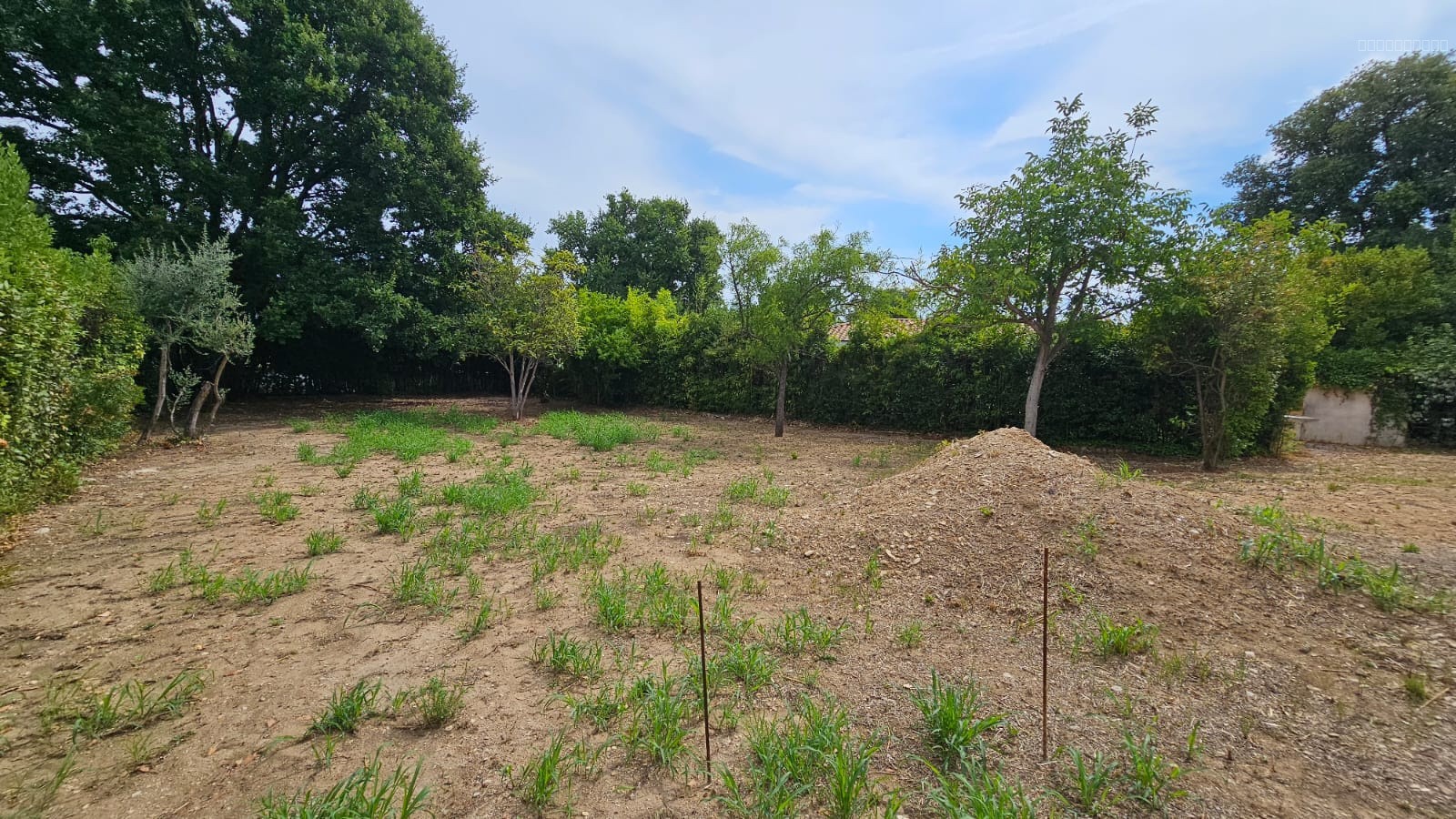 Bien immobilier à vendre à Calvisson, 548 m² – photo 3 sur 3