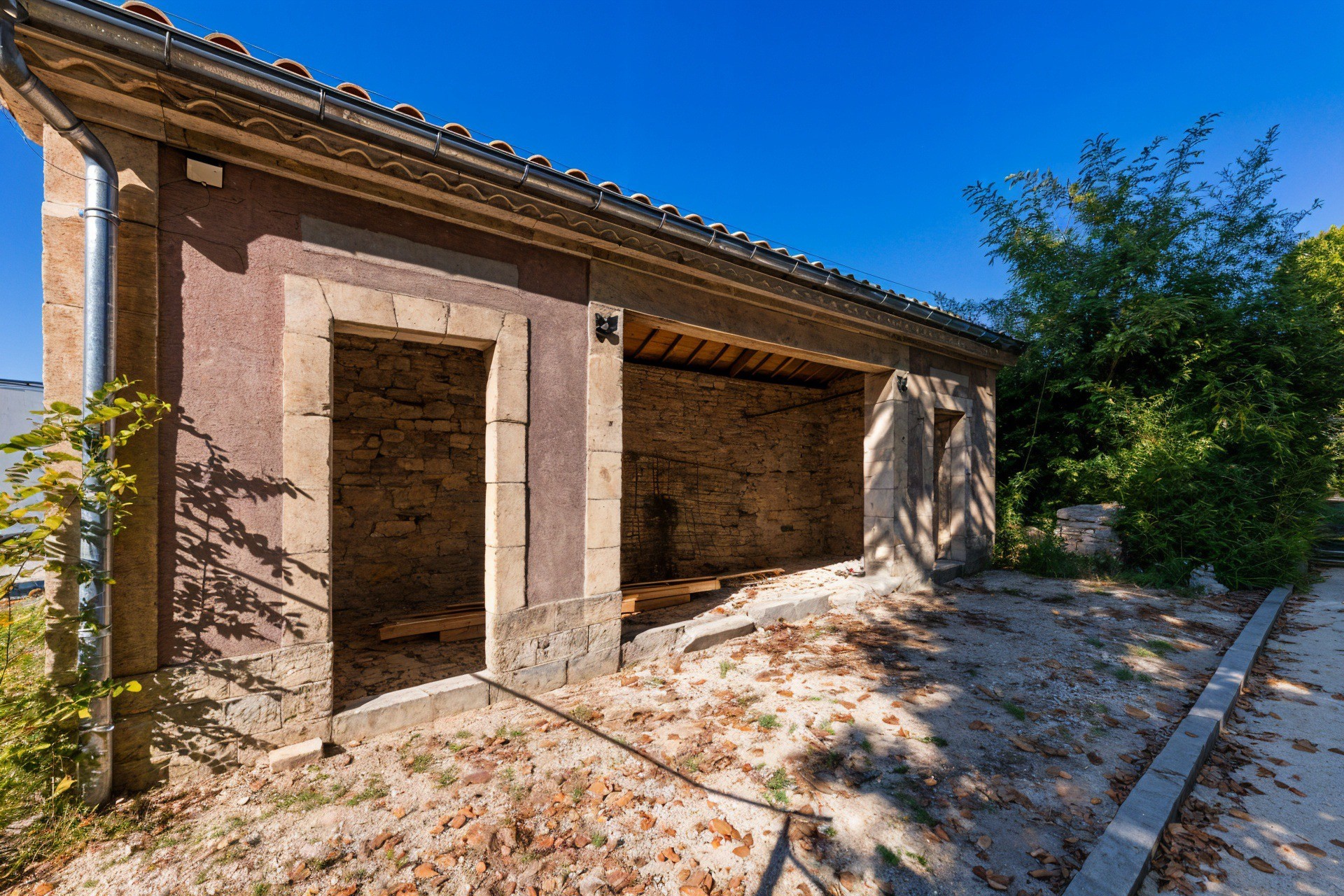 Demeure atypique : ancienne gare rénovée 136 m2 sur 2 177 m2 de terrain entre Sommiéres, Nimes et Quissac — photo 14