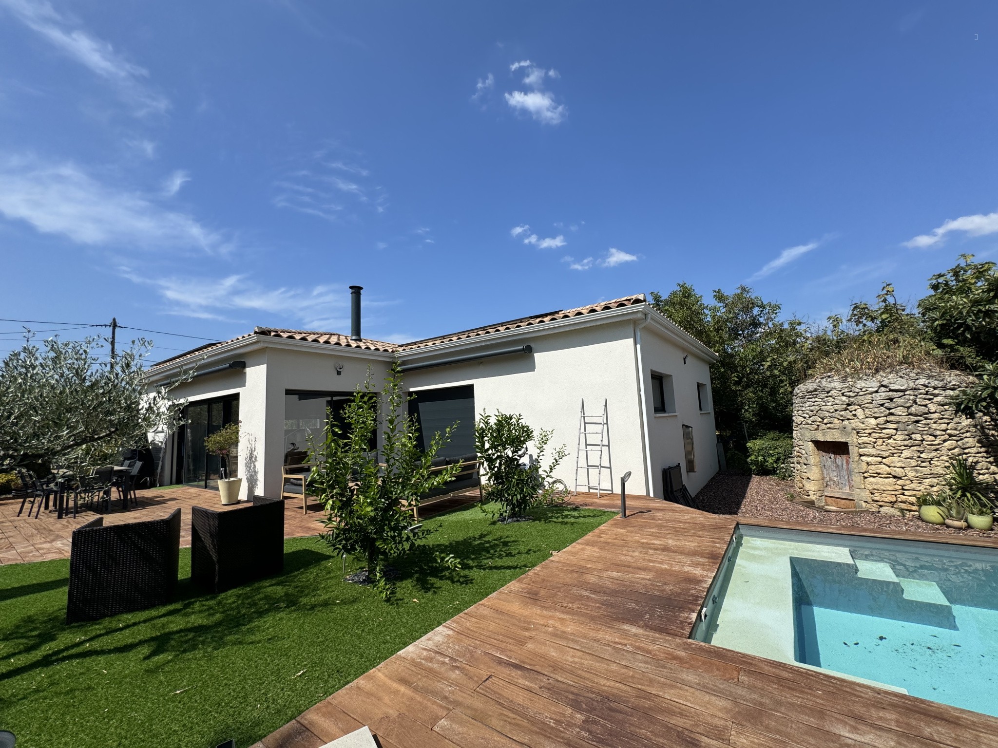 Maison à vendre à Villevieille, 140 m², 5 pièces – photo 1 sur 4