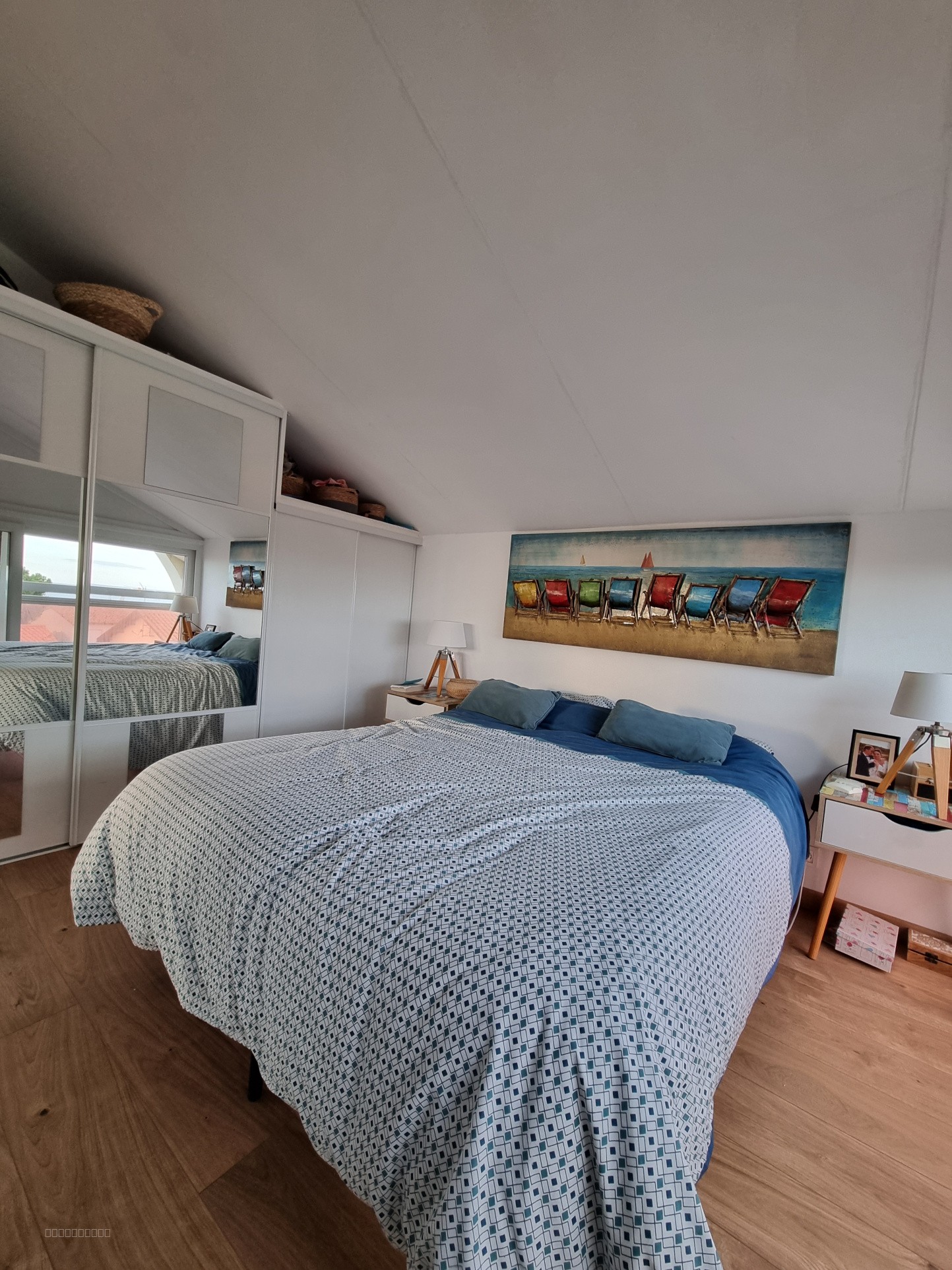 Duplex T4 , piscine et ascenseur privé arrivant au niveau de la pièce principale. — photo 14
