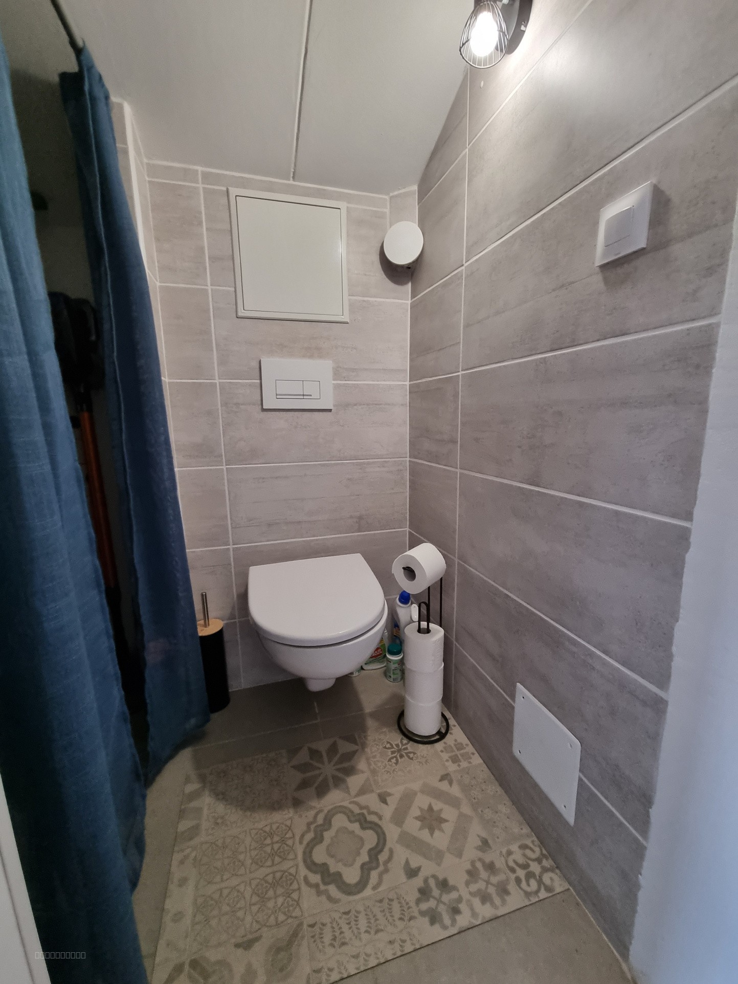 Duplex T4 , piscine et ascenseur privé arrivant au niveau de la pièce principale. — photo 16
