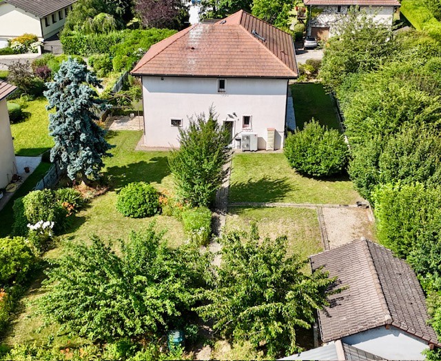 Maison à vendre à Ornex, 222 m², 8 pièces – photo 2 sur 20