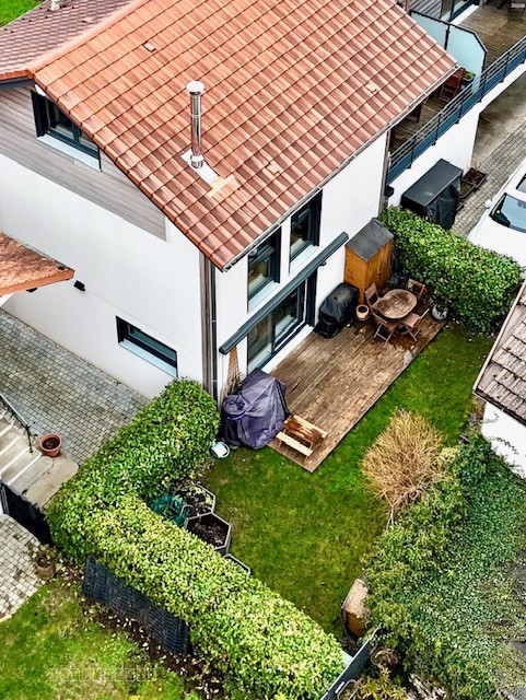 SEGNY 01170, TRIPLEX-GARDEN, 4 CHAMBRES, JARDIN, GARAGE, PARKING — photo 4