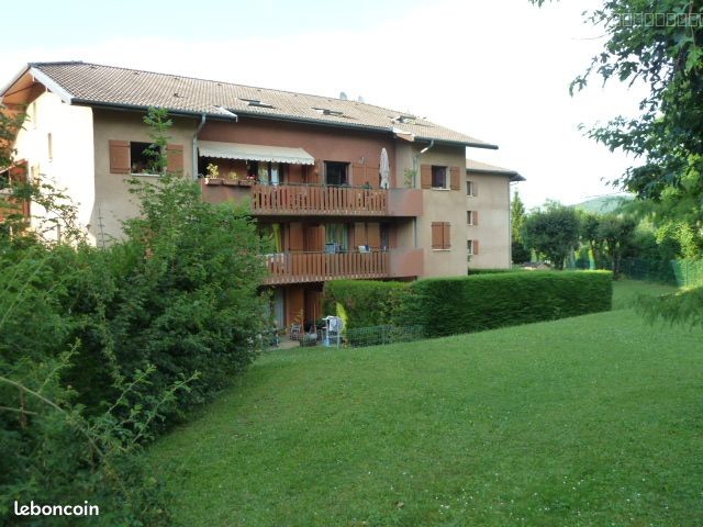 GEX 01170, studio loué avec balcon et cave — photo 9