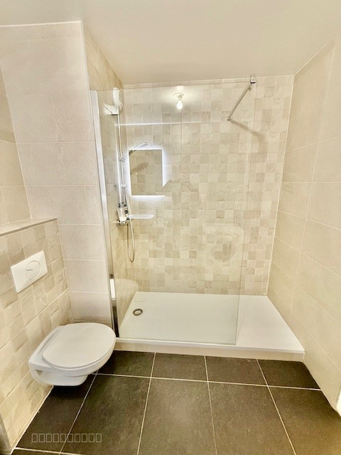 EXCLUSIVITE, T2 GEX avec TERRASSE ET GARAGE — photo 16