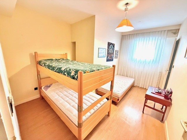 DIVONNE LES BAINS 01220, CENTRE VILLE, T4 121m2 avec terrasse, garage et cave — photo 19