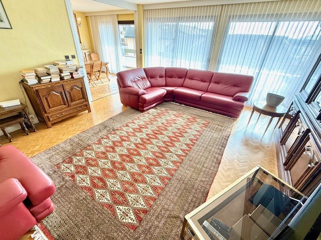 DIVONNE LES BAINS 01220, CENTRE VILLE, T4 121m2 avec terrasse, garage et cave — photo 6