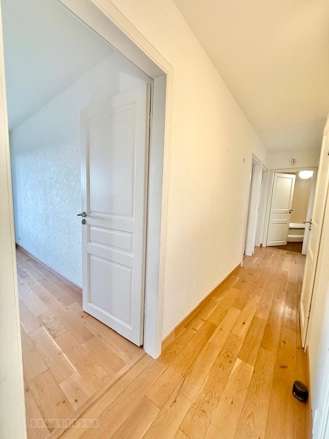 DIVONNE LES BAINS 01220, T4 DUPLEX 100M2 AVEC 2 TERRASSES, GRAND ET PARKING — photo 16