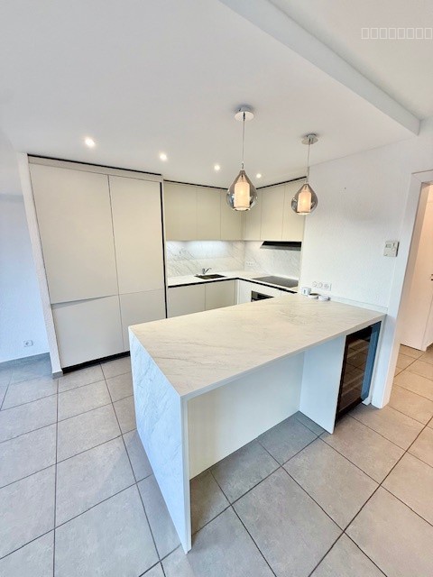 DIVONNE LES BAINS 01220, T4 DUPLEX 100M2 AVEC 2 TERRASSES, GRAND ET PARKING — photo 9