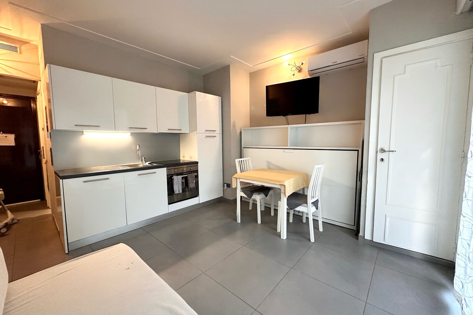 Bien immobilier à vendre à Menton, 74,26 m², 3 pièces – photo 1 sur 11
