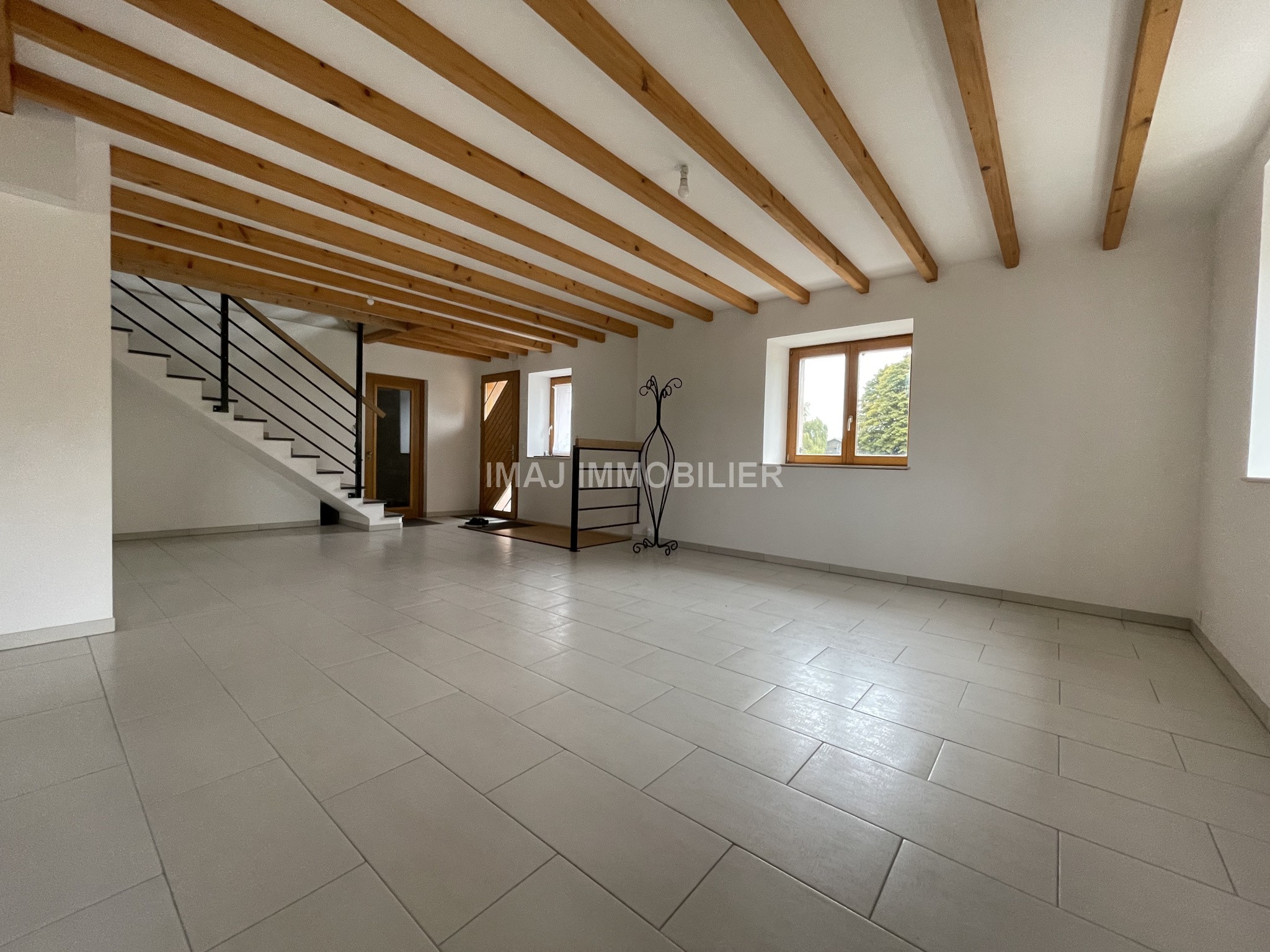 Maison à vendre à Fontenay, 211,25 m², 6 pièces – photo 1 sur 18