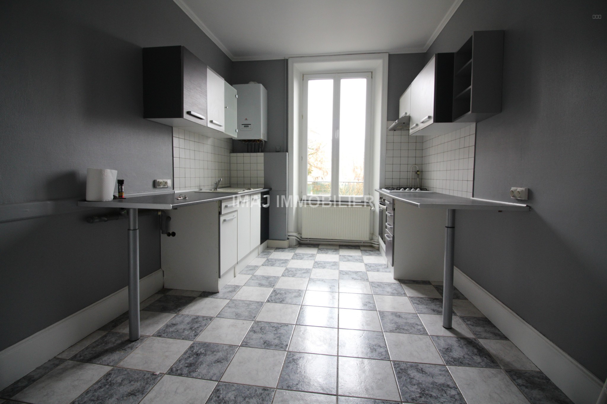 Immeuble à vendre à Epinal, 173,49 m², 10 pièces – photo 1 sur 10