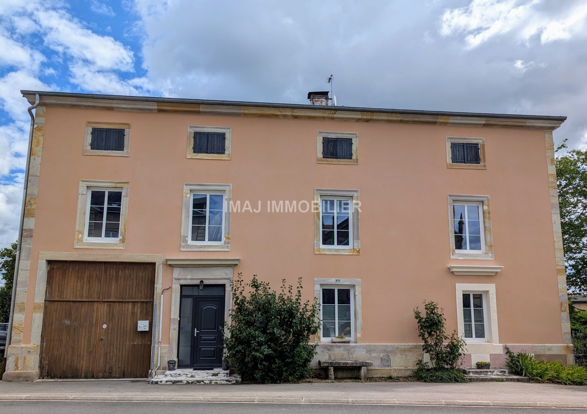 Maison à vendre à Padoux, 23,8 m², 6 pièces – photo 1 sur 16