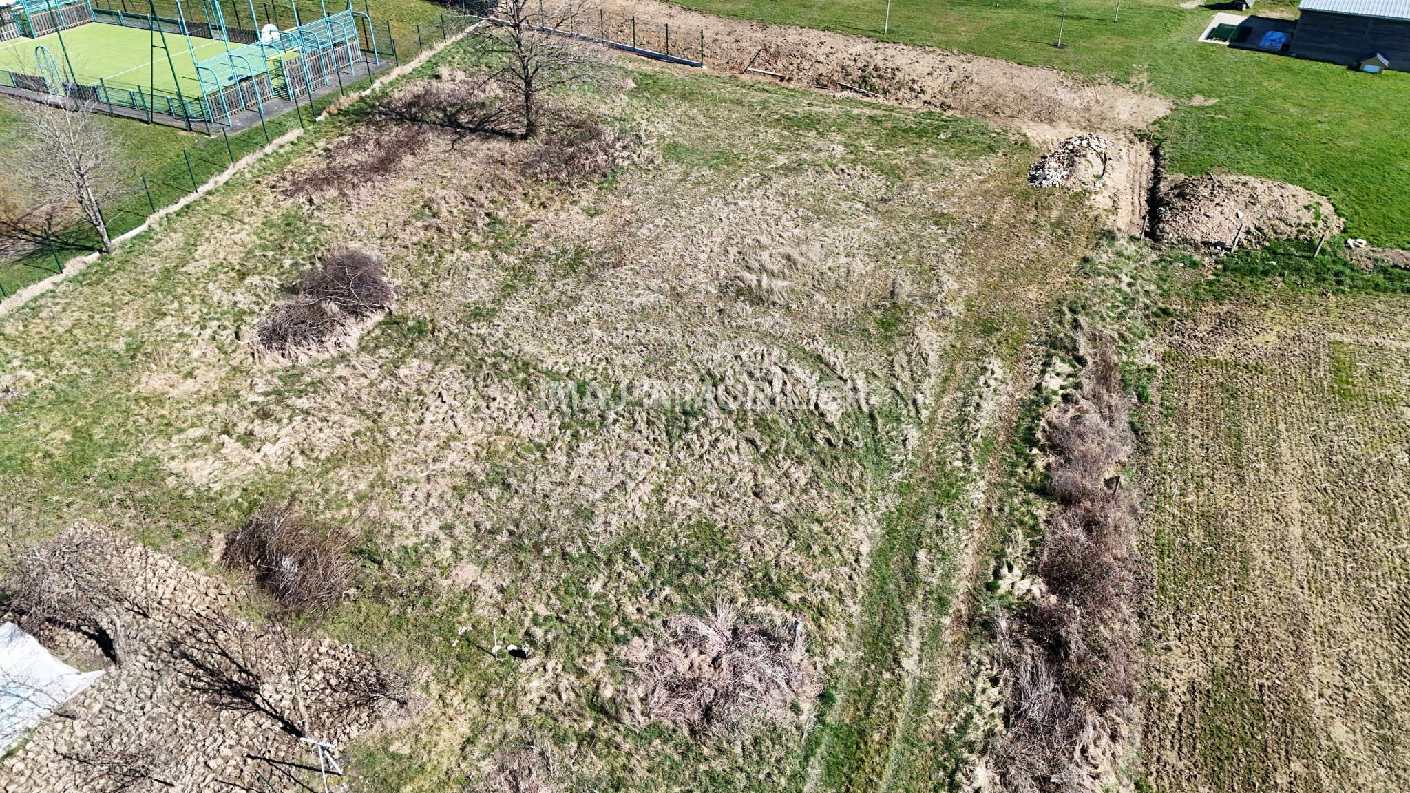 Terrain à vendre à Domevre sur aviere, 2 698 m² – photo 2 sur 2