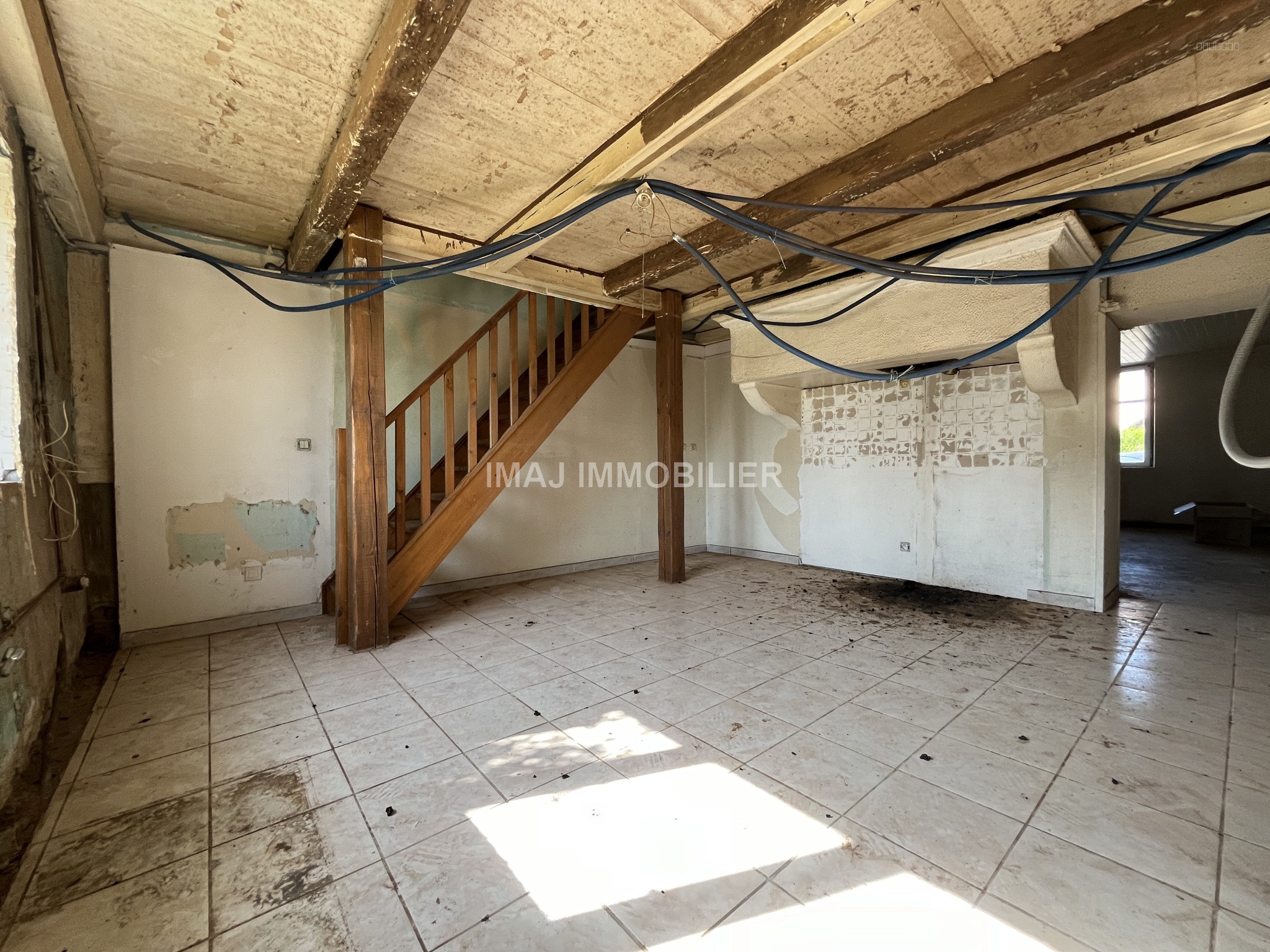 Bien immobilier à vendre à Jesonville, 90 m², 3 pièces – photo 3 sur 9