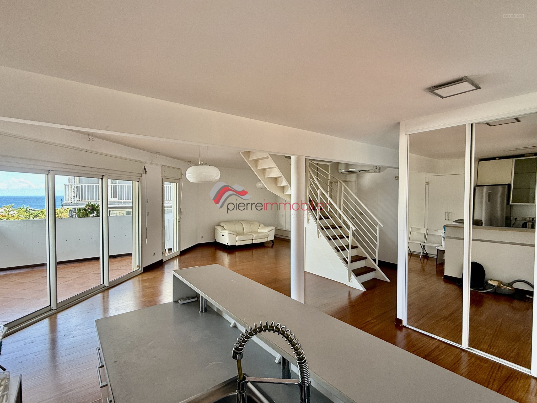 Bien immobilier à vendre à St pierre, 75 m², 4 pièces – photo 1 sur 6