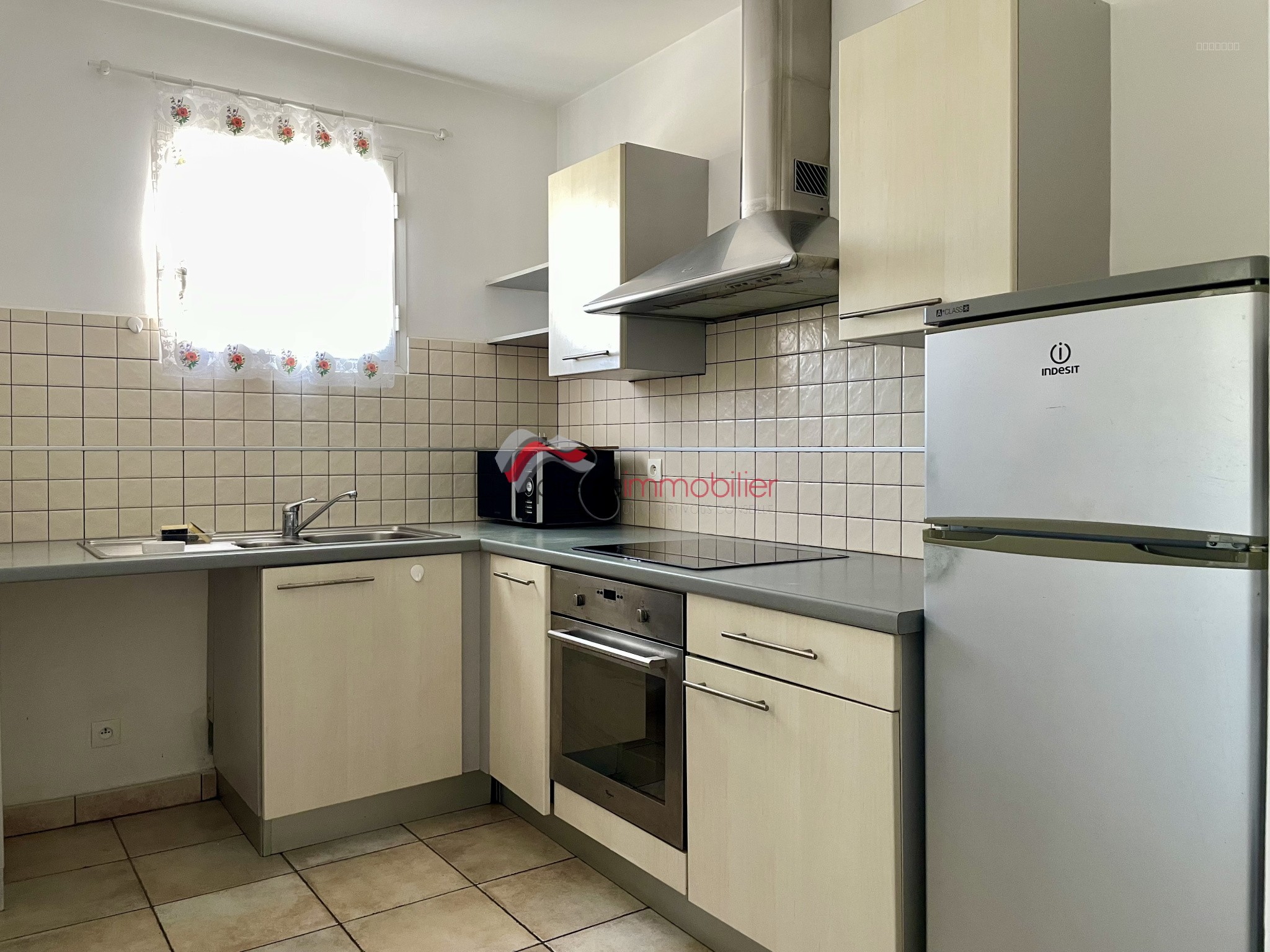 Appartement à louer à St pierre, 47 m², 2 pièces – photo 3 sur 5