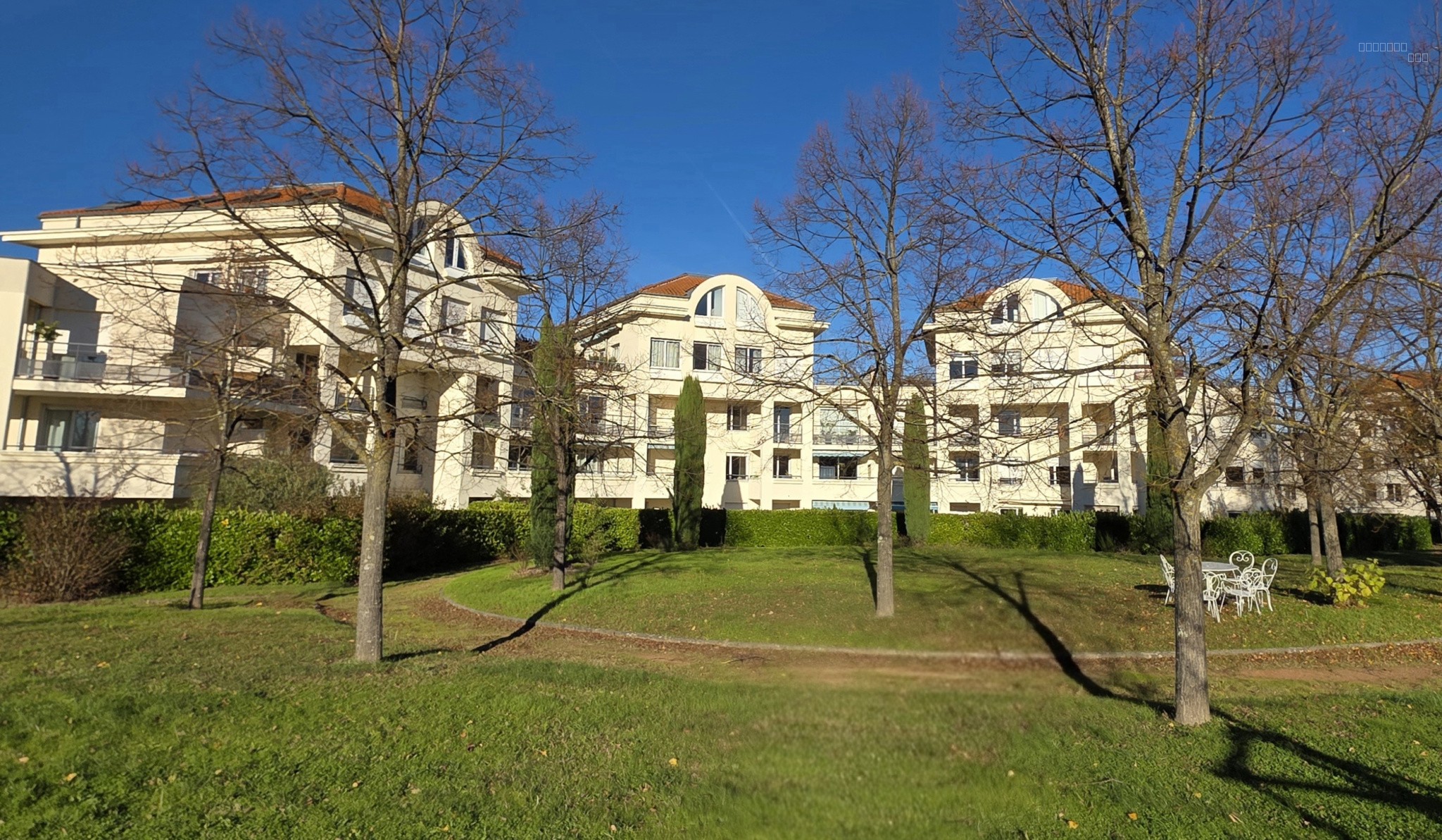 Appartement à vendre à Bron, 91 m², 4 pièces – photo 1 sur 14
