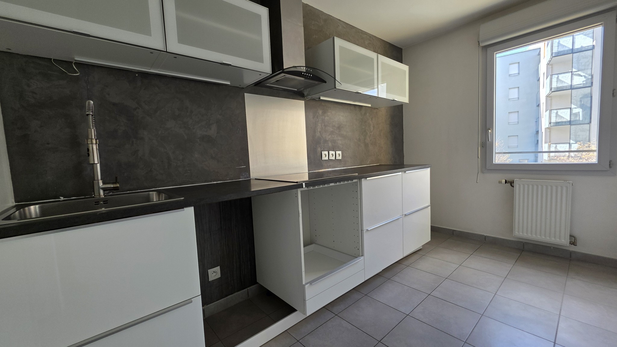 APPARTEMENT T de 66 m2 + TERRASSE ET GARAGE — photo 4