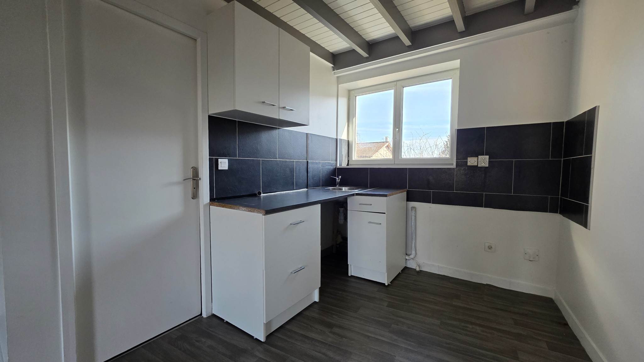 Appartement à vendre à Mions, 21 m², 1 pièce – photo 2 sur 10