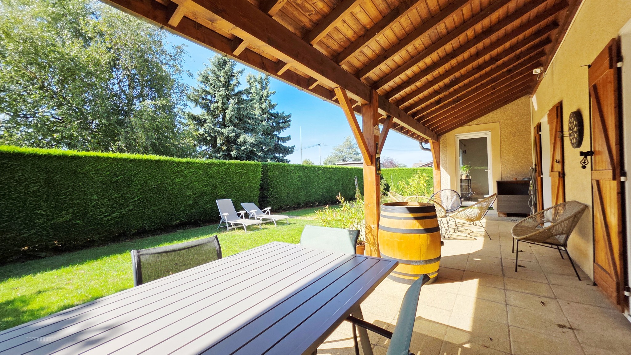 Maison à vendre à St cyr sur le rhone, 56 m², 6 pièces – photo 2 sur 10