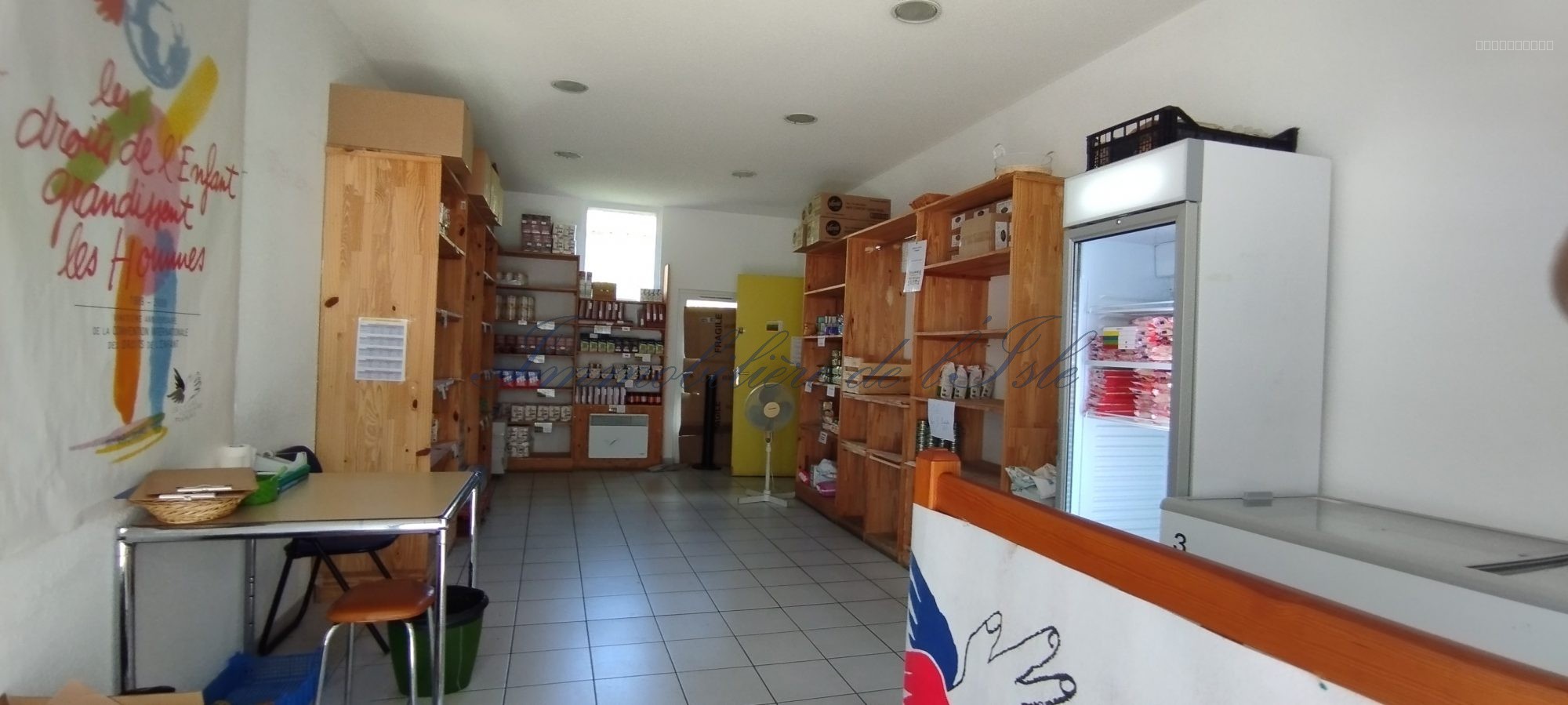 ENSEMBLE IMMOBILIER DE 285 M2 AVEC JARDIN - — photo 13