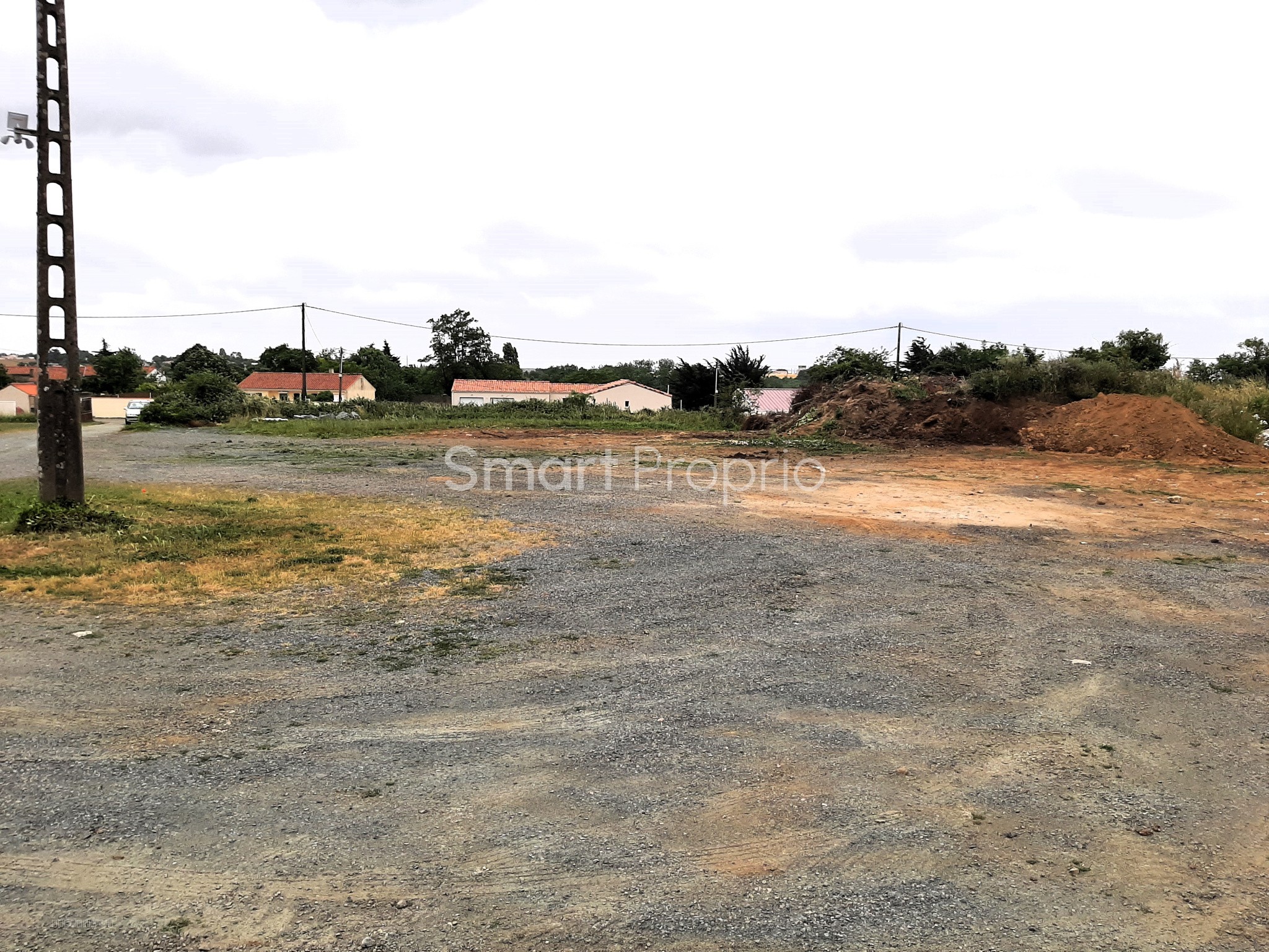 Ensemble immobilier maison avec locataires en place, 390 m2 de batiments proche Fontenay le Comte — photo 4