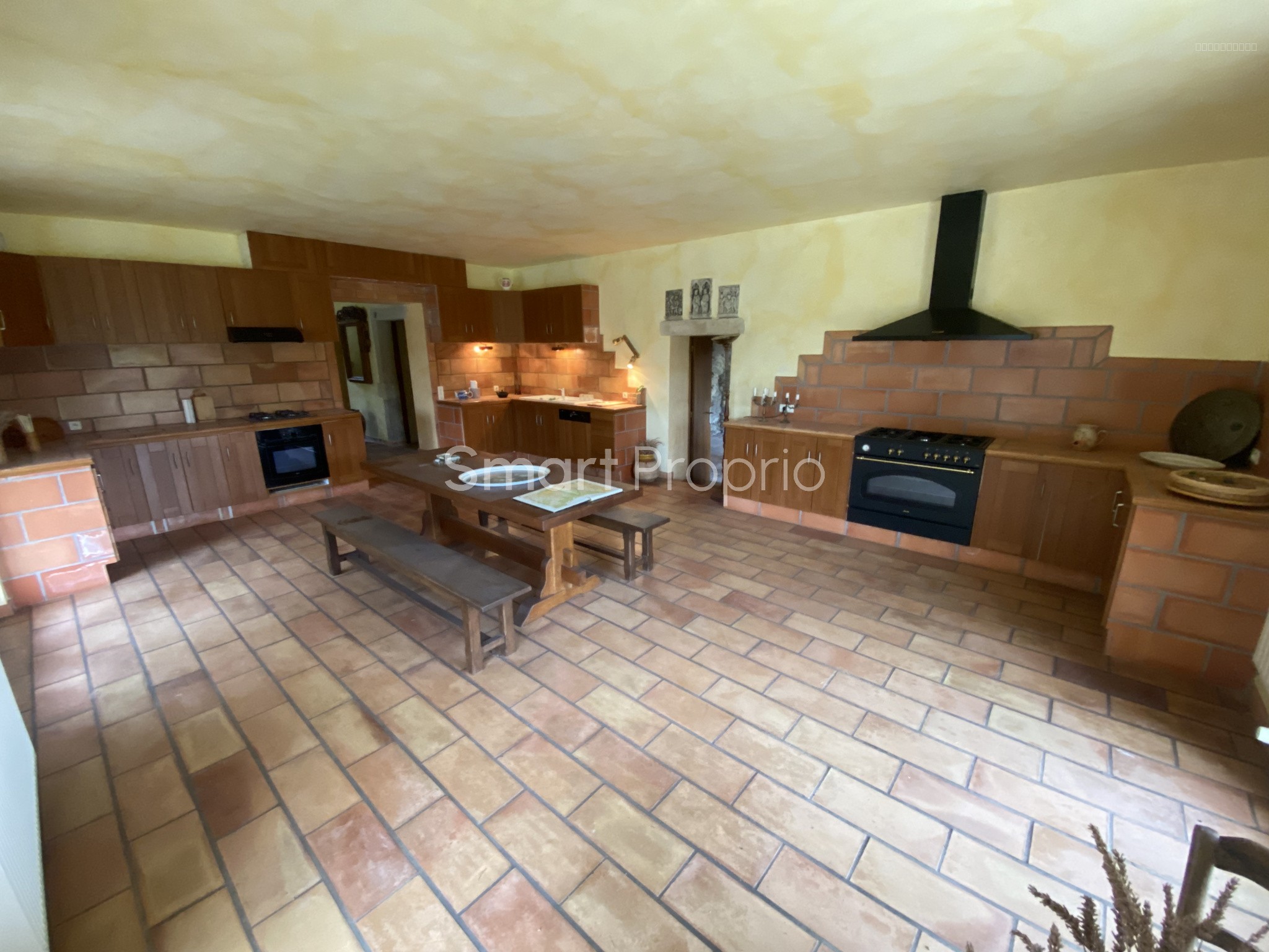 Bien immobilier à vendre à Chamaret, 554 m², 14 pièces – photo 3 sur 11