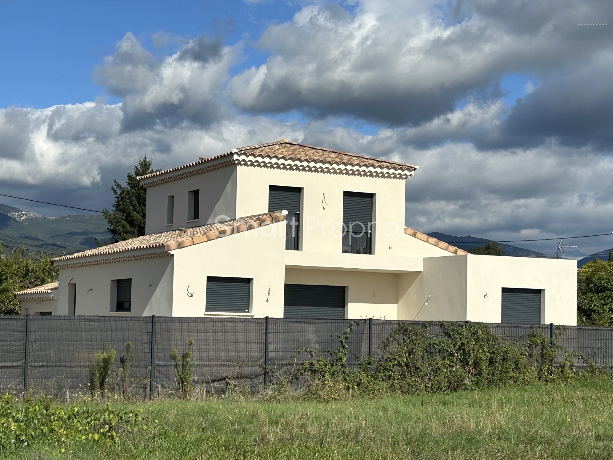 Villa à vendre à Valreas, 140 m², 6 pièces – photo 1 sur 9
