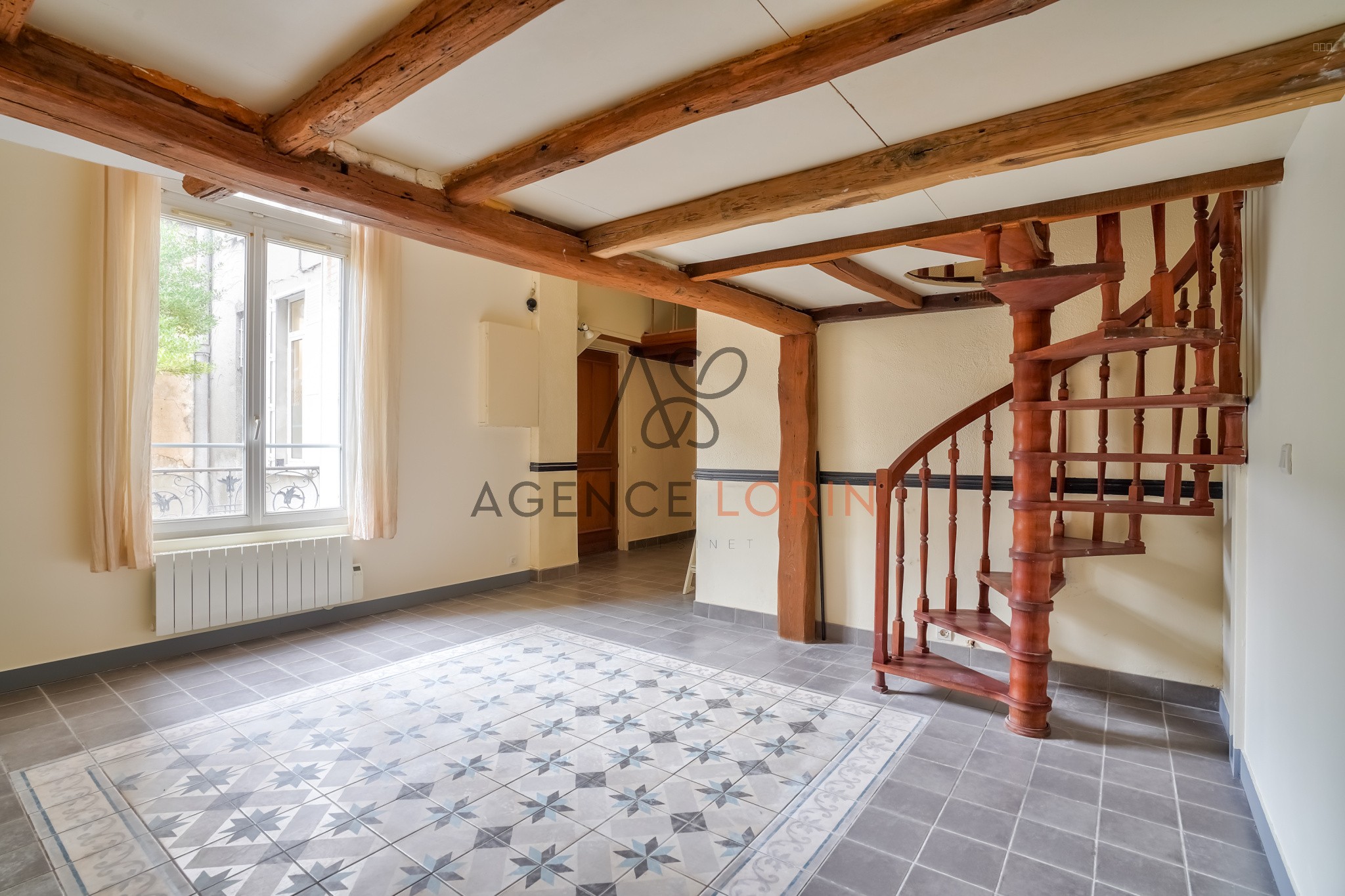 Appartement à vendre à Le vesinet, 18 m², 1 pièce – photo 1 sur 10