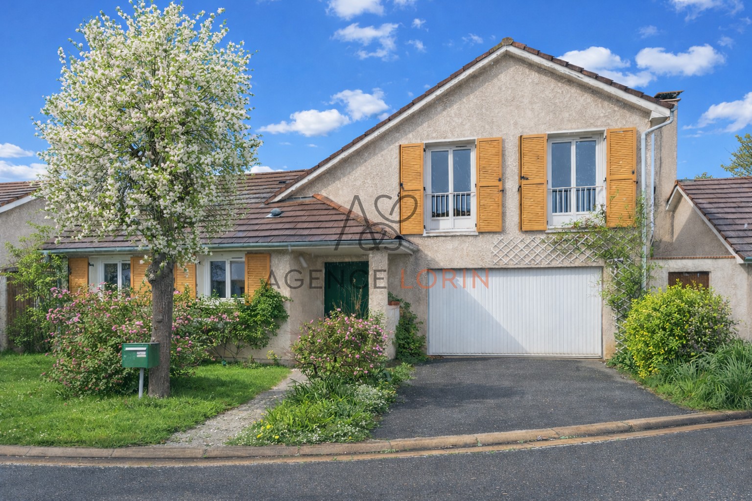 Maison à vendre à Montesson, 156 m², 7 pièces – photo 1 sur 18