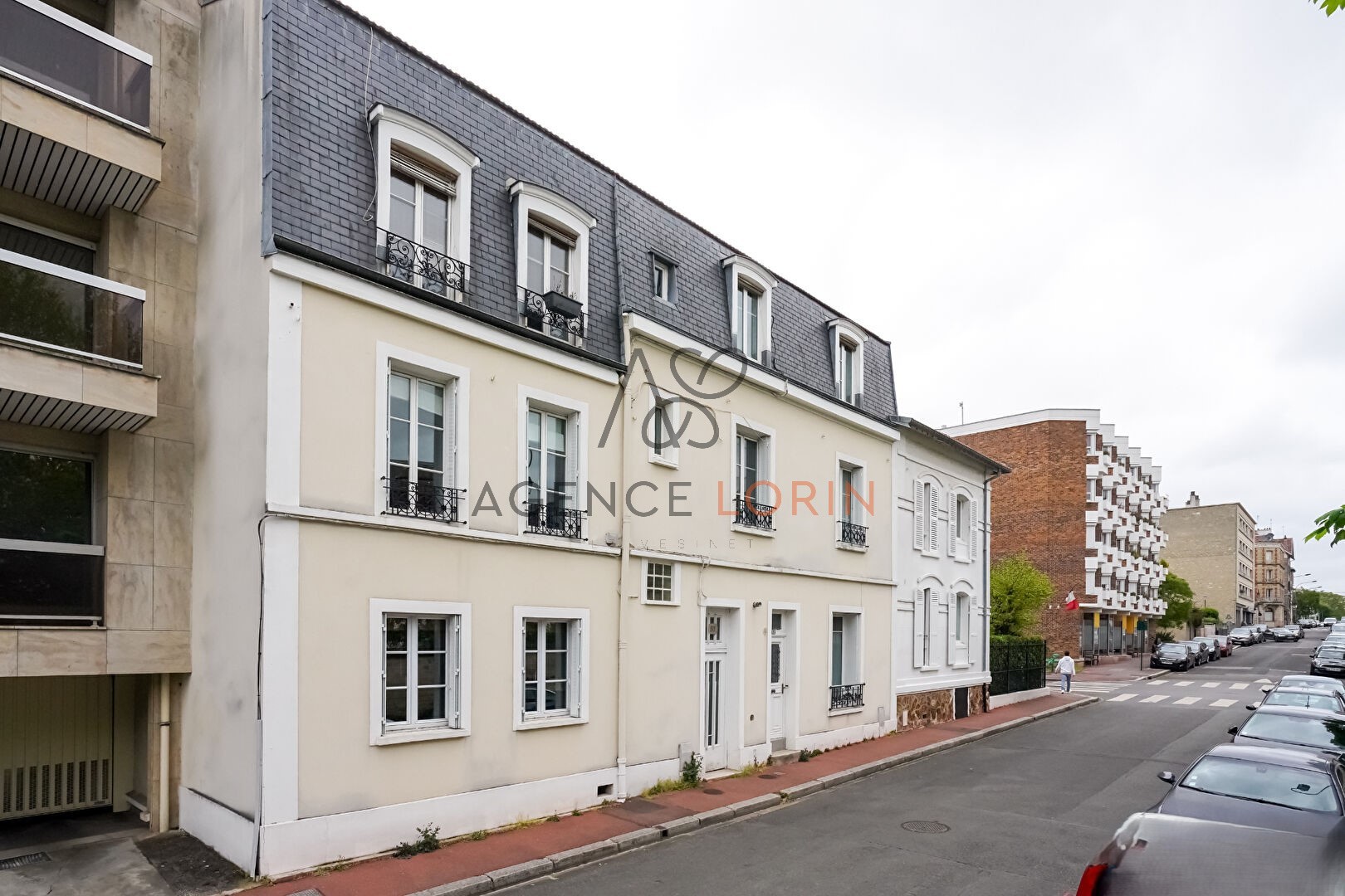 Maison à vendre à Chatou, 156 m², 6 pièces – photo 1 sur 16