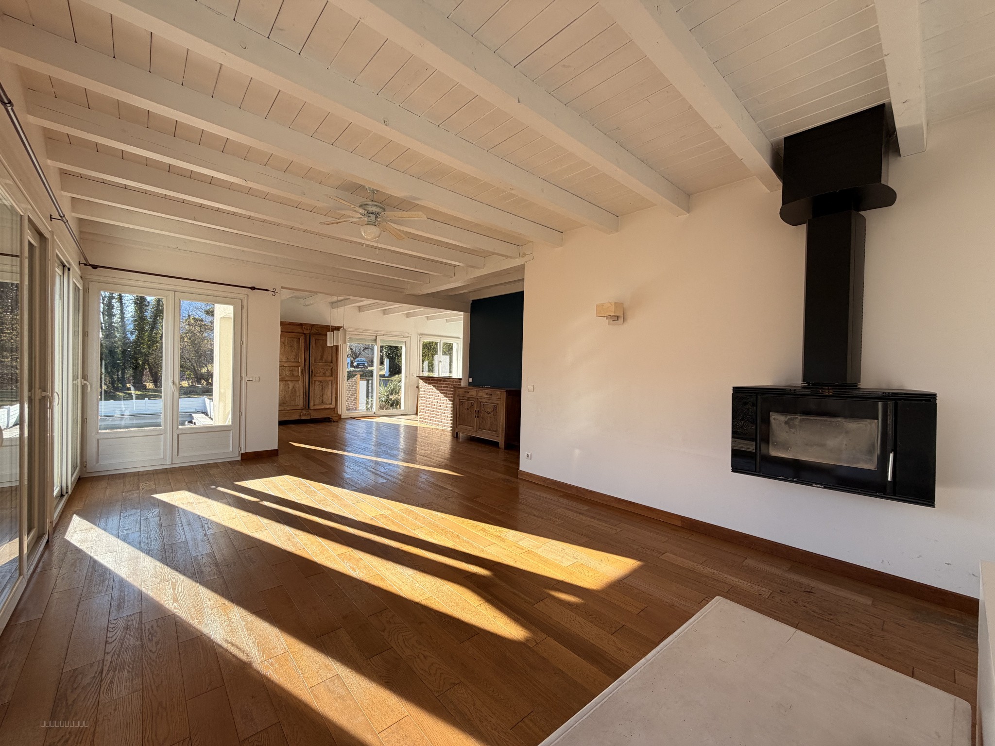 Maison à vendre à Mercury, 168 m², 6 pièces – photo 2 sur 16