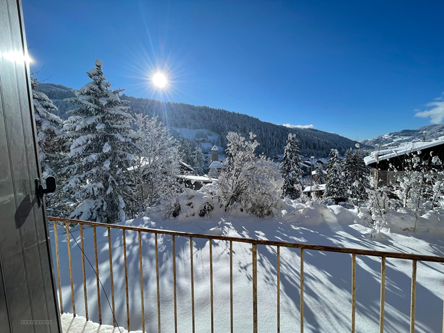 Immeuble à vendre à Flumet, 222 m², 15 pièces – photo 2 sur 9
