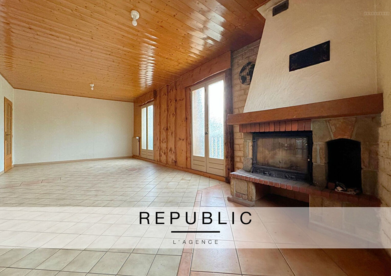 Appartement à vendre à St pierre d albigny, 173 m², 7 pièces – photo 1 sur 12