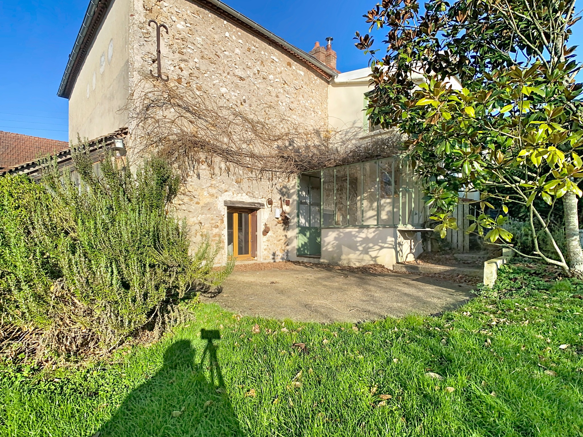 Maison à vendre à Montmirail, 25 m², 6 pièces – photo 1 sur 20