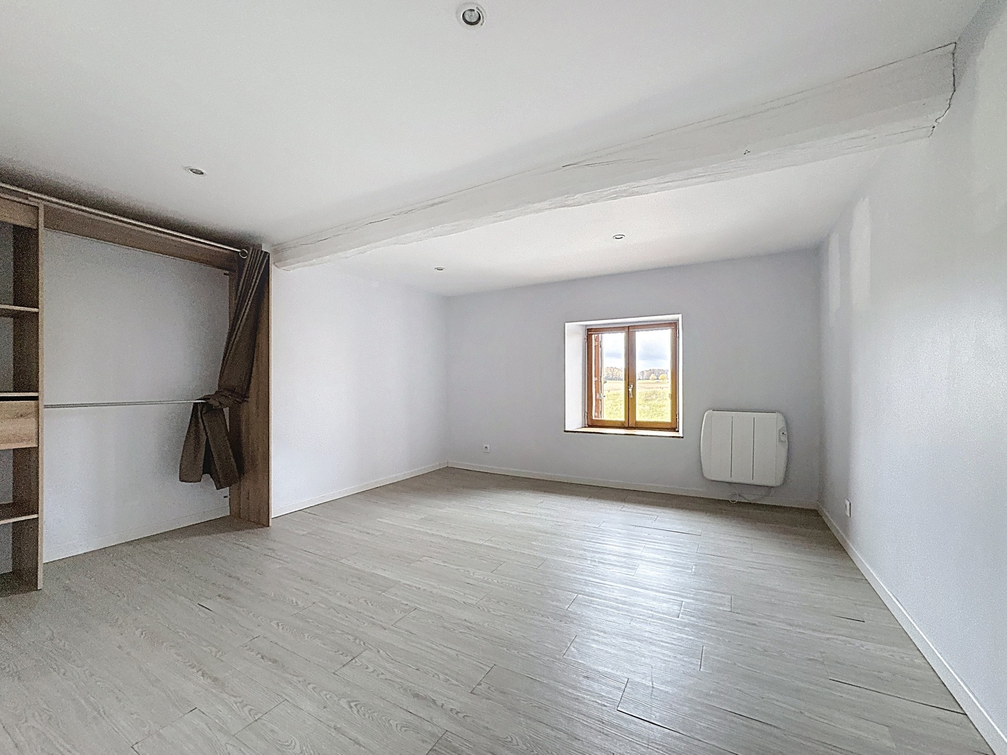 Maison de pays (20 MINUTES DE LA GARE NANTEUIL-SAACY sur MARNE) — photo 12